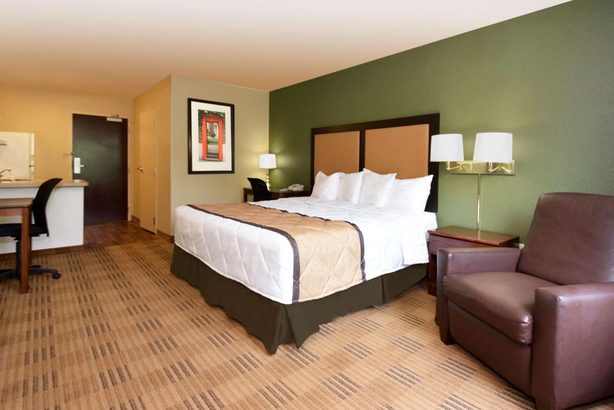 Extended Stay America Suites - Long Island - Melville Buitenkant foto