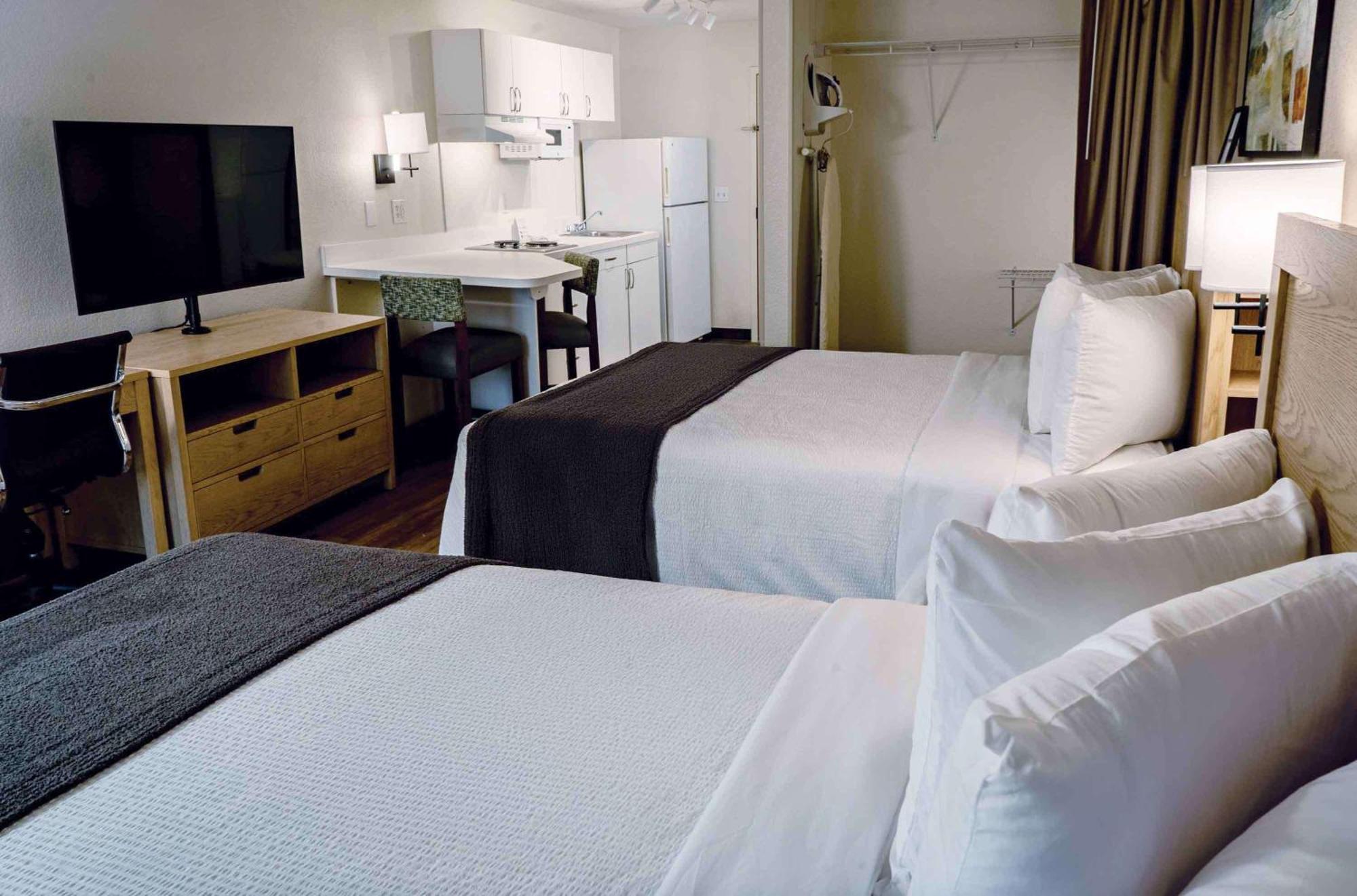 Extended Stay America Suites - Long Island - Melville Buitenkant foto