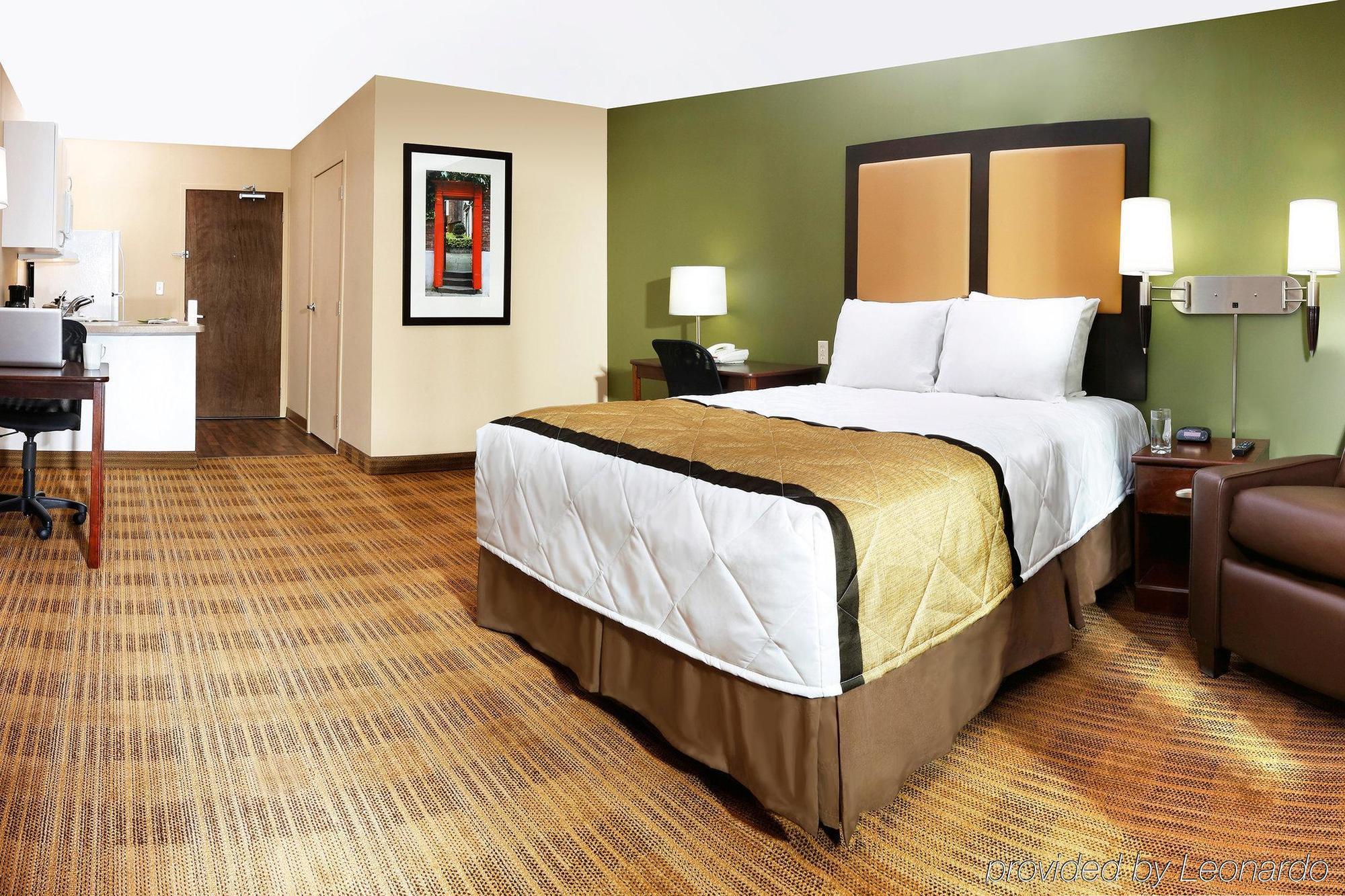Extended Stay America Suites - Long Island - Melville Buitenkant foto