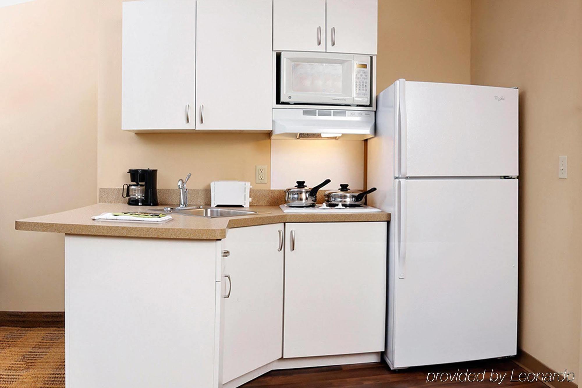 Extended Stay America Suites - Long Island - Melville Buitenkant foto